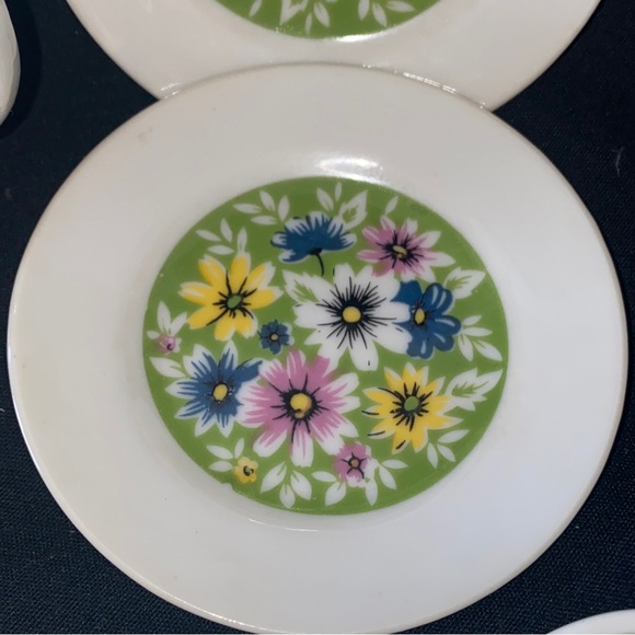 JAPAN Toy Tiny Play Tea Set Doll House China Dishes 8 pc Cups Plates VTG TEAPOT - Picture 4 of 15